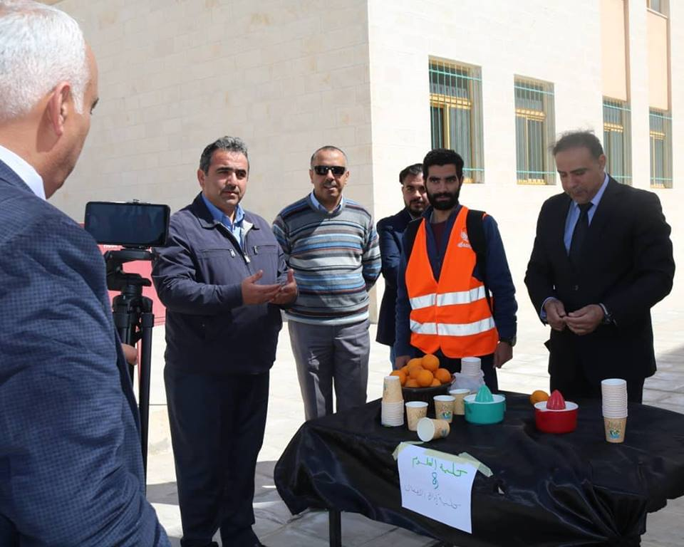 A cup of orange juice versus a cigarette